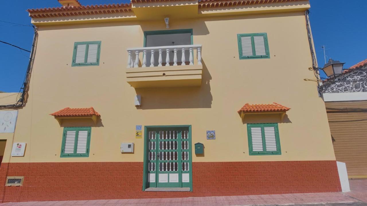 Vistalroque Bed & Breakfast Arona  Bagian luar foto