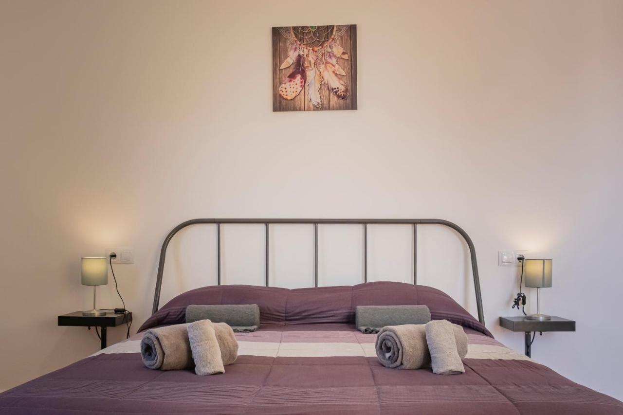 Vistalroque Bed & Breakfast Arona  Bagian luar foto
