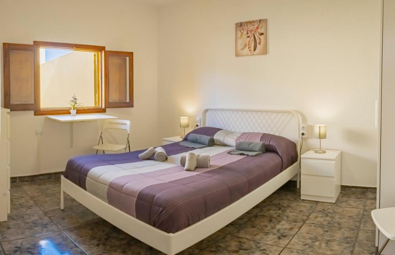 Vistalroque Bed & Breakfast Arona  Bagian luar foto